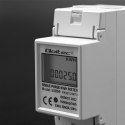 QOLTEC LICZNIK ZUŻYCIA ENERGII JEDNOFAZOWY NA SZYNĘ DIN | 230V | LCD | 2P